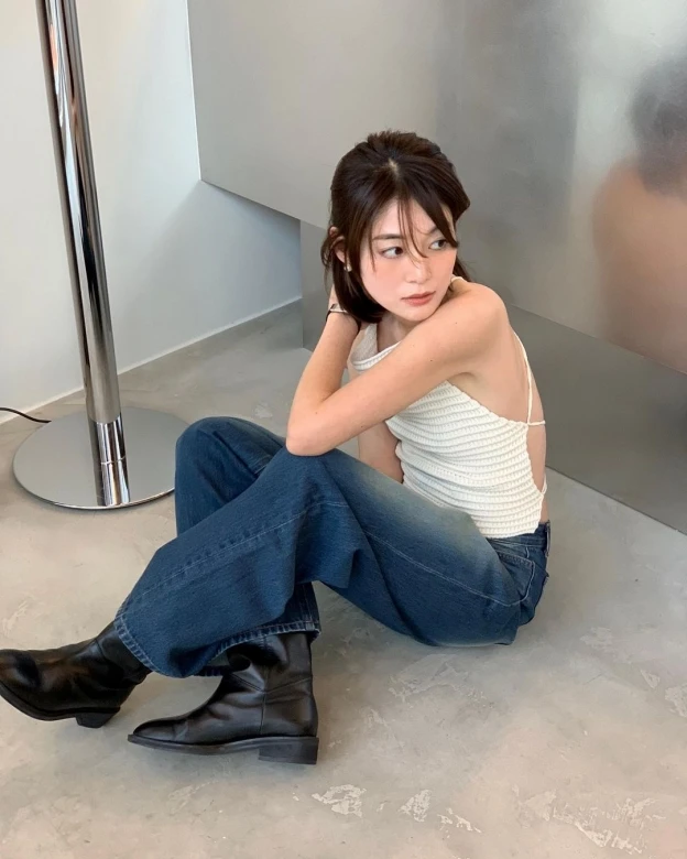 Cũng diện đồ mùa hè nhưng người thì đẹp tinh tế, người lại "kém sang"? Blogger người Hàn tiết lộ 10 bí quyết lên đồ miễn chê - 8