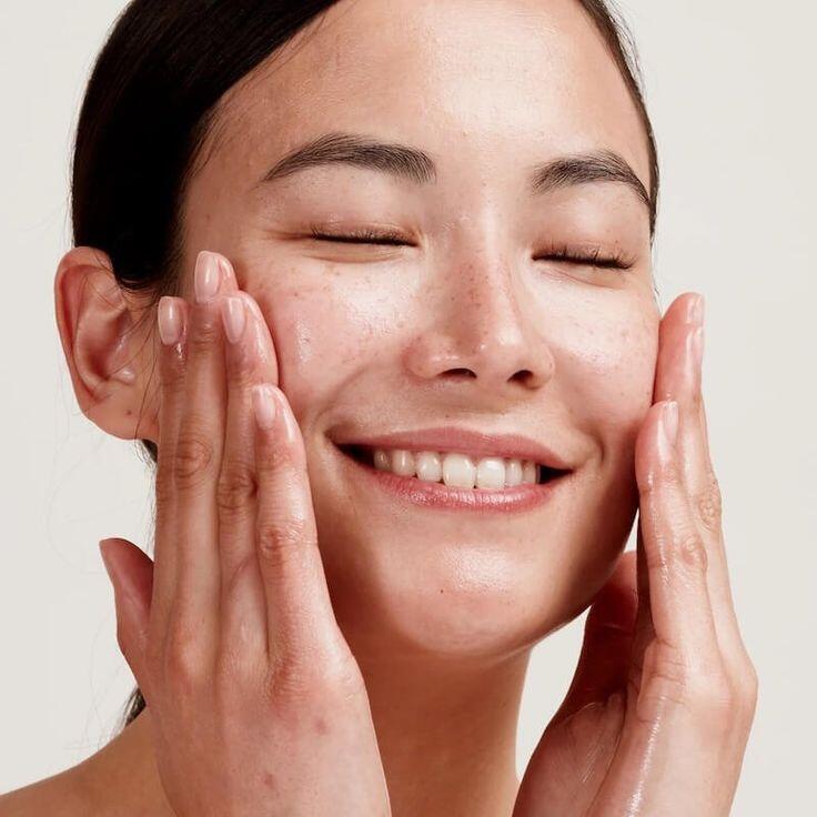 Có nên trộn kem dưỡng và chống nắng để tiết kiệm thời gian mỗi sáng? Thói quen tưởng chừng như vô hại lại hại không tưởng - 5