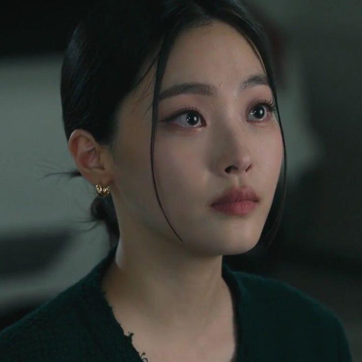 &#34;Cô mèo&#34; có visual sang chảnh được so sánh với Jennie: lên phim đã đẹp, đời thường còn ăn mặc tinh tế khó rời mắt - 4