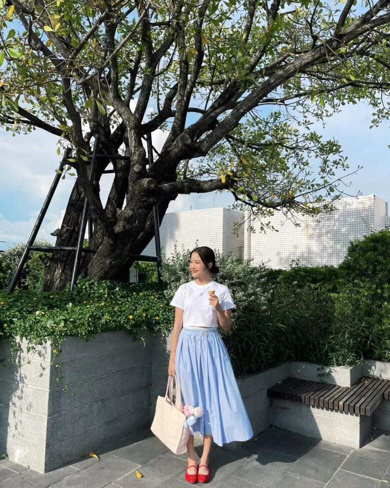 “Ngọc nữ” thế hệ mới của Thái Lan khiến phóng viên nhận nhầm là Jisoo tại Met Gala, gu thời trang xứng danh &#34;nàng thơ&#34; Valentino - 14