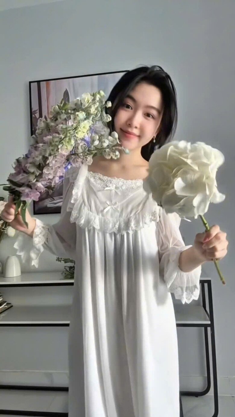 Nhan sắc con gái Quyền Linh khi để mặt mộc khiến nhiều người &#34;xao xuyến&#34; chỉ trong đoạn clip dài 1 phút - 10