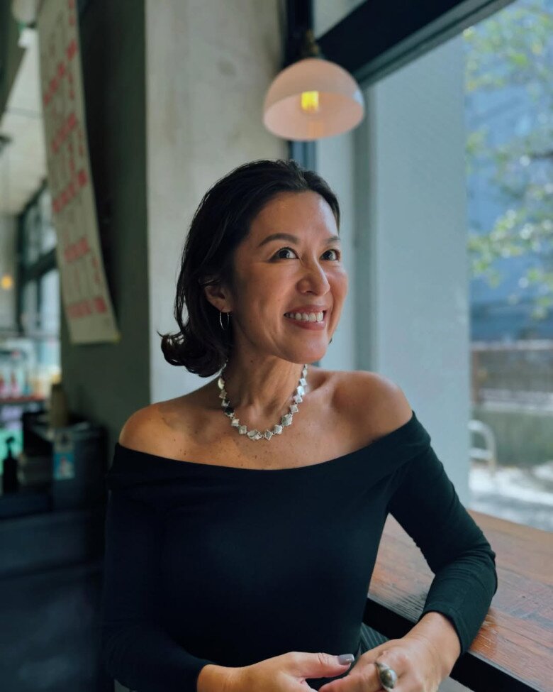 Nữ blogger người Nhật tuổi 53 vẫn ăn mặc trẻ trung như 25, nhờ lưu ý một điều mà nhiều chị em thường mắc sai lầm - 17