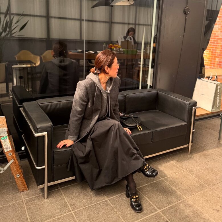 Nữ blogger người Nhật tuổi 53 vẫn ăn mặc trẻ trung như 25, nhờ lưu ý một điều mà nhiều chị em thường mắc sai lầm - 12