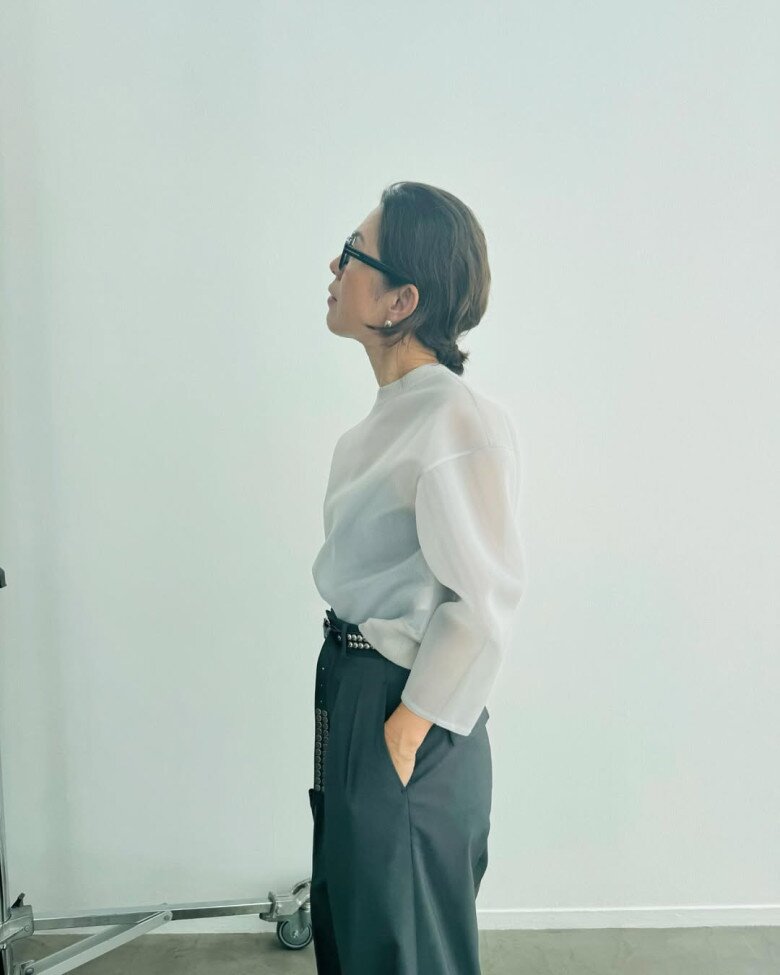 Nữ blogger người Nhật tuổi 53 vẫn ăn mặc trẻ trung như 25, nhờ lưu ý một điều mà nhiều chị em thường mắc sai lầm - 16