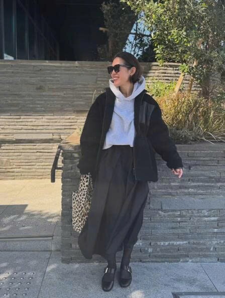 Nữ blogger người Nhật tuổi 53 vẫn ăn mặc trẻ trung như 25, nhờ lưu ý một điều mà nhiều chị em thường mắc sai lầm - 14