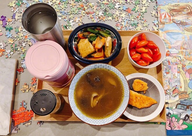 Sao nữ &#34;Bộ Bộ Kinh Tâm&#34; gây sốt với ngoại hình trẻ trung ở tuổi U50, hóa ra bí quyết đơn giản hơn nhiều người nghĩ - 6