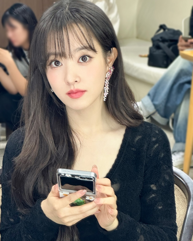 Top 10 gương mặt đẹp nhất phim Hàn 2025 tiết lộ bí quyết làm đẹp &#34;xịn sò&#34; mà đơn giản không ngờ - 5