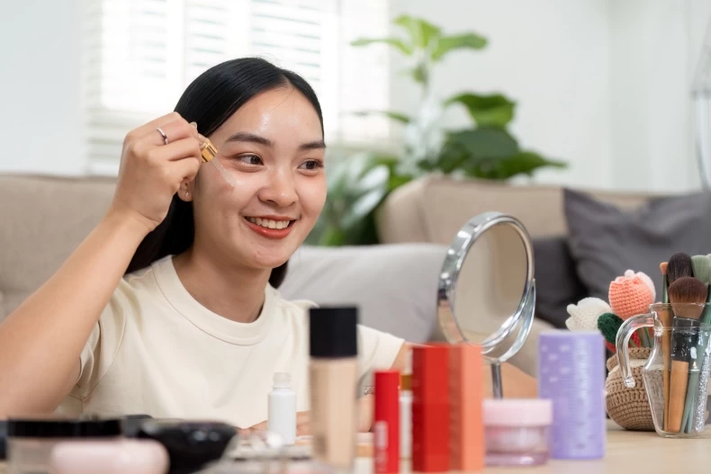 5 sai lầm chăm da sau tuổi 40 khiến lão hoá nhanh hơn, 90% không nhận ra lỗi cuối cùng này - 2