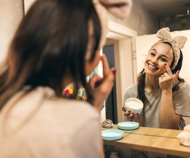 5 sai lầm chăm da sau tuổi 40 khiến lão hoá nhanh hơn, 90% không nhận ra lỗi cuối cùng này - 1