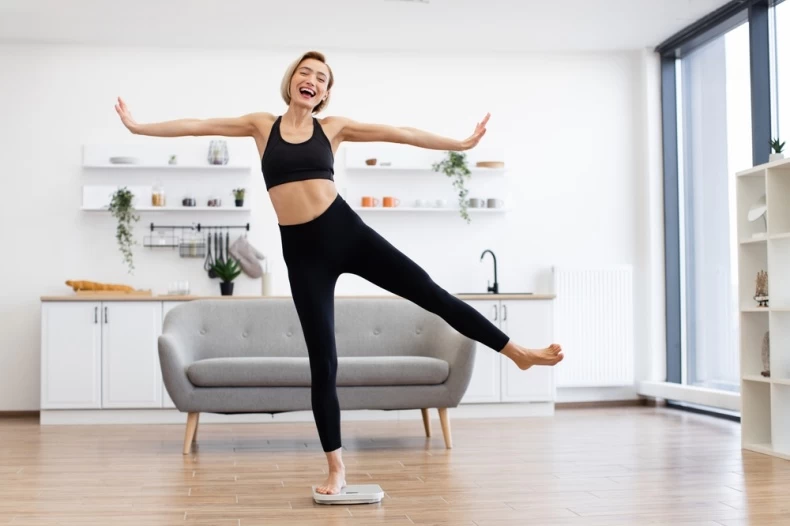 Chuyên gia tiết lộ 4 dấu hiệu bạn đang “đốt mỡ” thành công, dù cân nặng không giảm, nếu có ít nhất 2 điều thì xin chúc mừng - 4