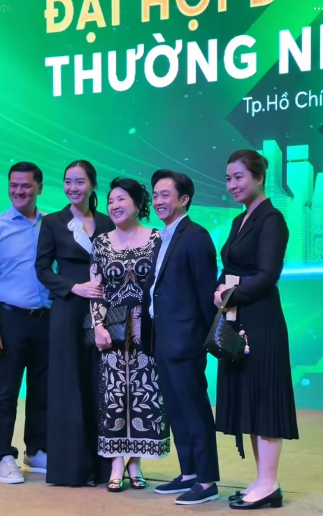 Nhan sắc dàn ái nữ kín tiếng của đại gia Việt, có con gái của Hoa hậu Việt &#34;độc nhất vô nhị&#34; xinh như hoa như ngọc - 4