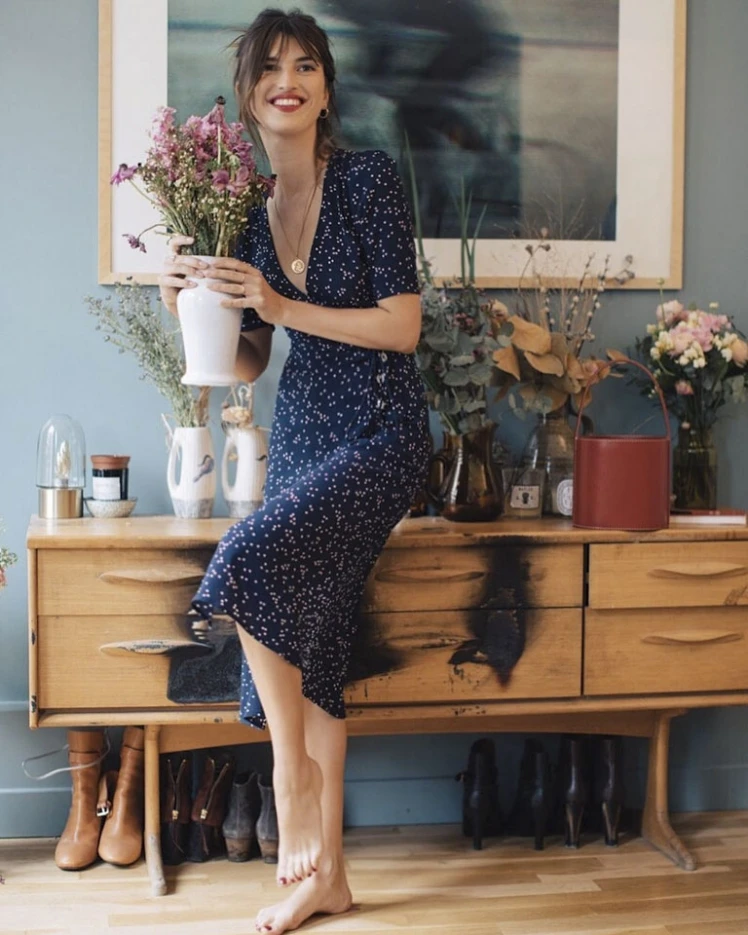 Để bước vào mùa hè với style xinh như mộng, chị em học phụ nữ Pháp sắm đủ 10 item sau có thể mặc suốt mùa - 8