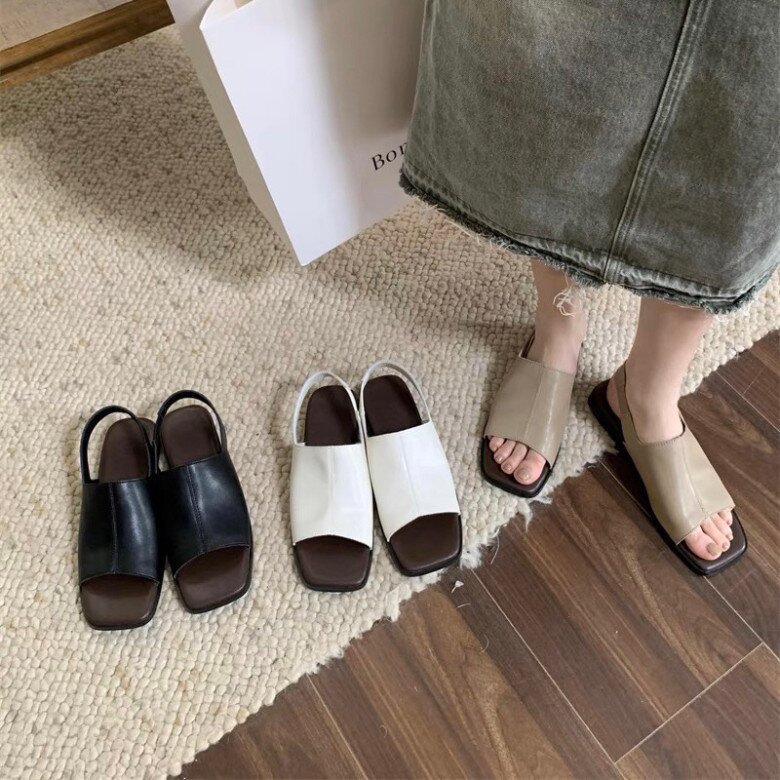 Đừng diện giày mũi nhọn với váy dài hè này nữa – 5 kiểu sandal thoáng mát, trẻ trung, thời thượng mới là lựa chọn chuẩn - 12