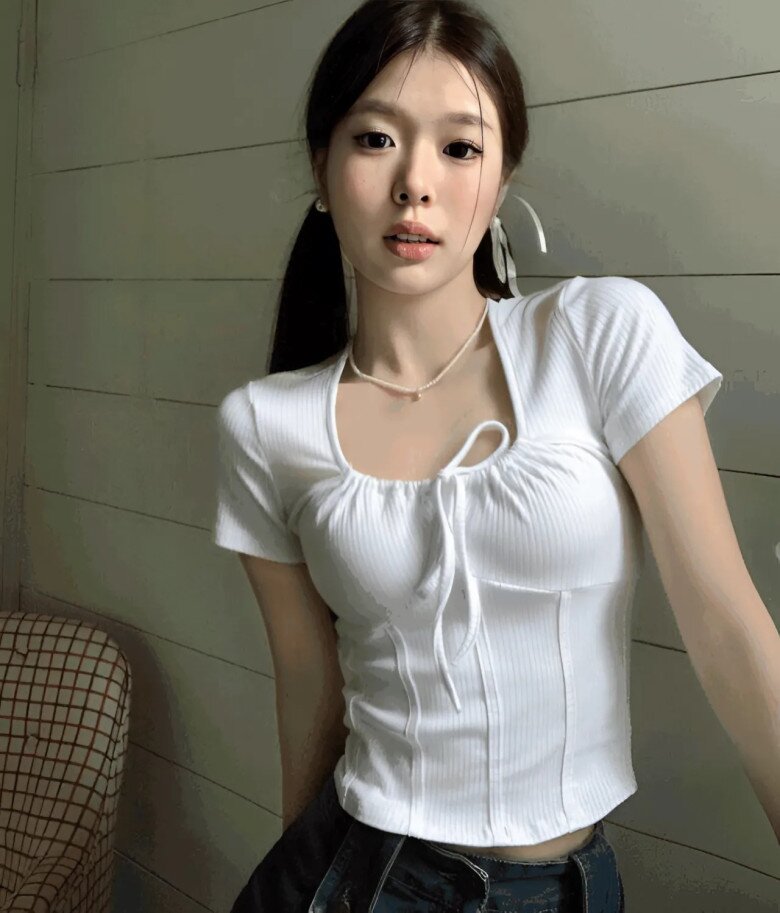 Ha Ji-won tái xuất với chiếc áo khoe eo khiến chị em “sốt rần rần”, chị em tham khảo 10 kiểu sau để biến eo bánh mì thành eo con kiến - 8