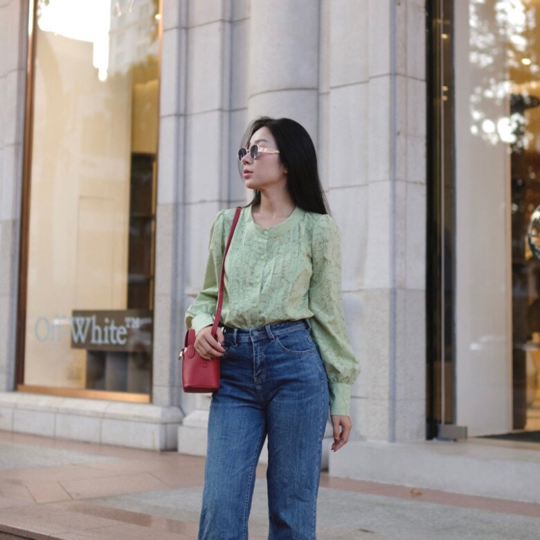 Không phải đen hay trắng, hè này diện ngay 6 gam màu “hack” da trắng đỉnh cao, mặc lên là sáng bừng cả visual - 22