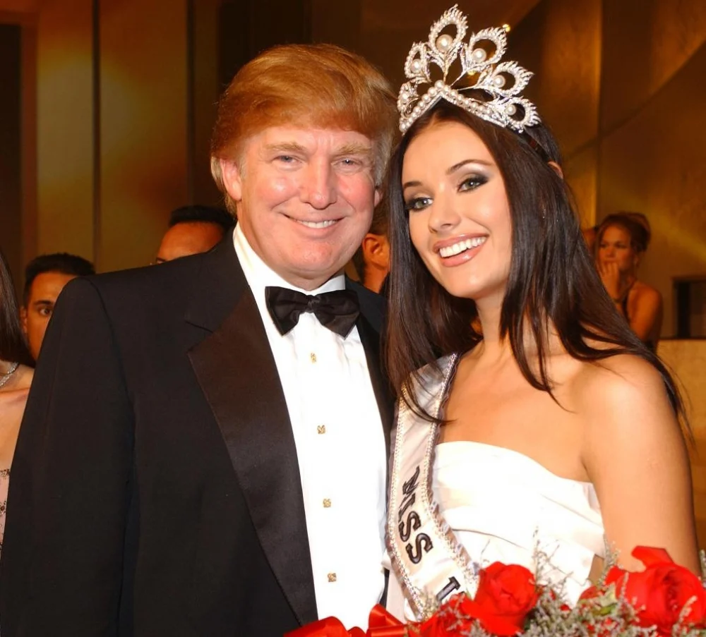 Nàng hậu bị Miss Universe thẳng tay tước vương miện có nhiệm kỳ ngắn nhất lịch sử, là huyền thoại nhan sắc khó thay thế - 9