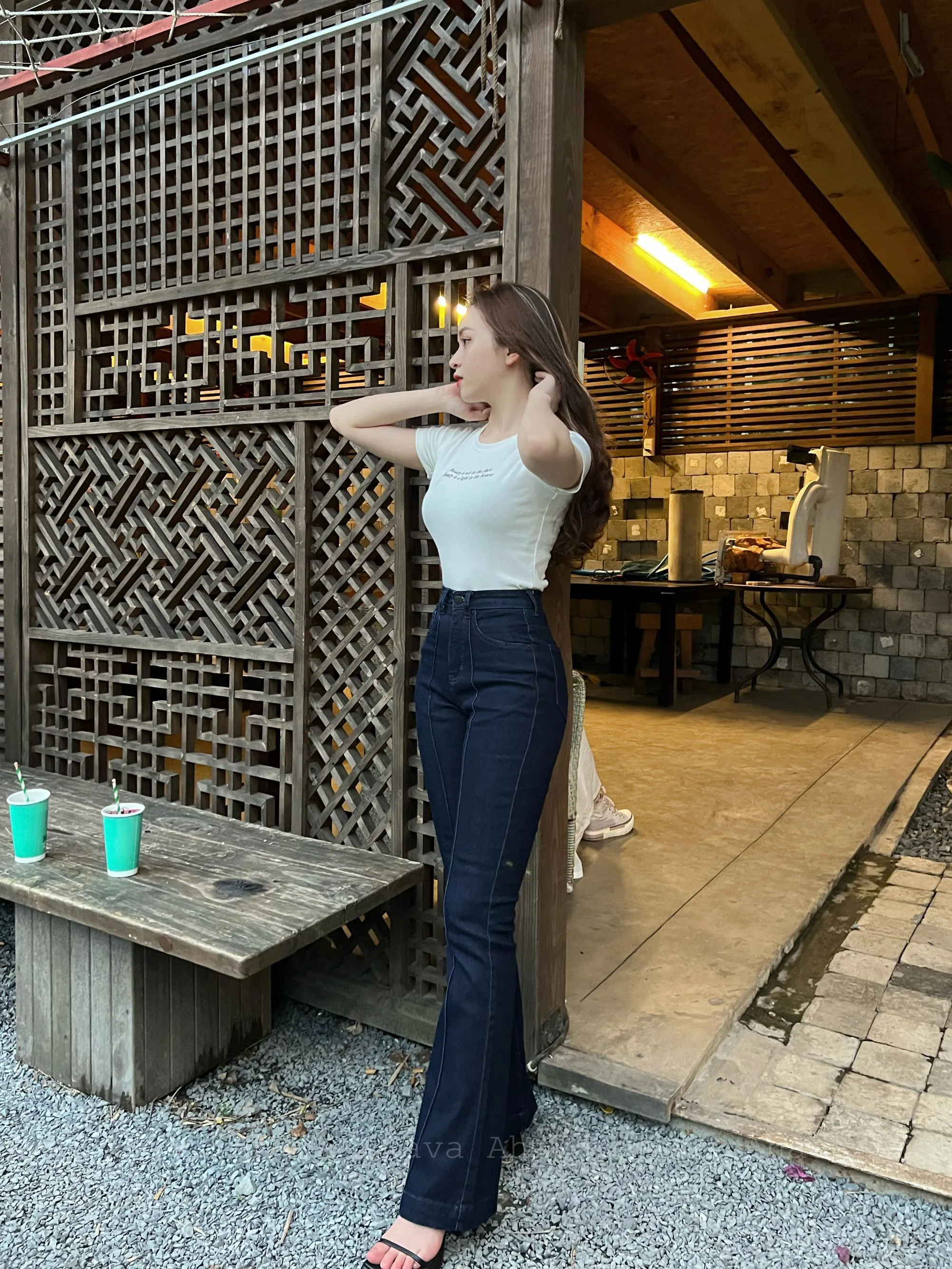 Lương 5 triệu vẫn muốn mặc sang, chị em sắm ngay 6 món đồ &#34;hiệu&#34; giá rẻ giúp hóa thành con nhà giàu - 10