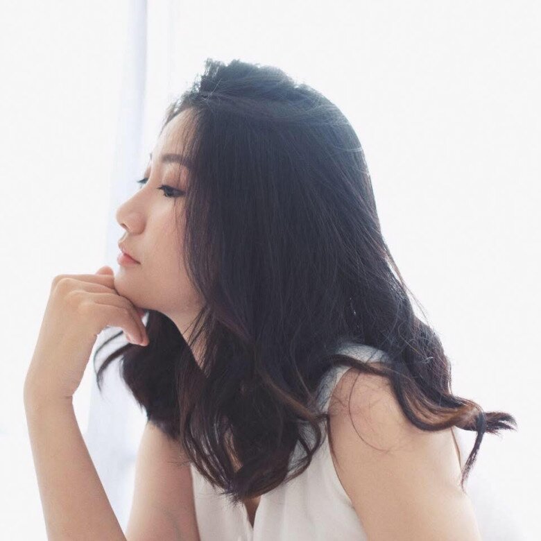 Nhan sắc quá khứ trái ngược của Tân Hoa, Á hậu Hoàn vũ Việt Nam: Người ngây thơ, người quyến rũ, cá tính - 3