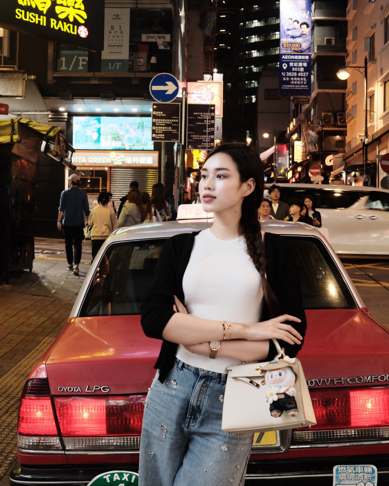 Ngắm thời trang loạt sao Việt là muốn “chốt đơn” ngay 5 mẫu áo siêu xinh, bạn bè hỏi xin chỗ mua tới tấp - 11