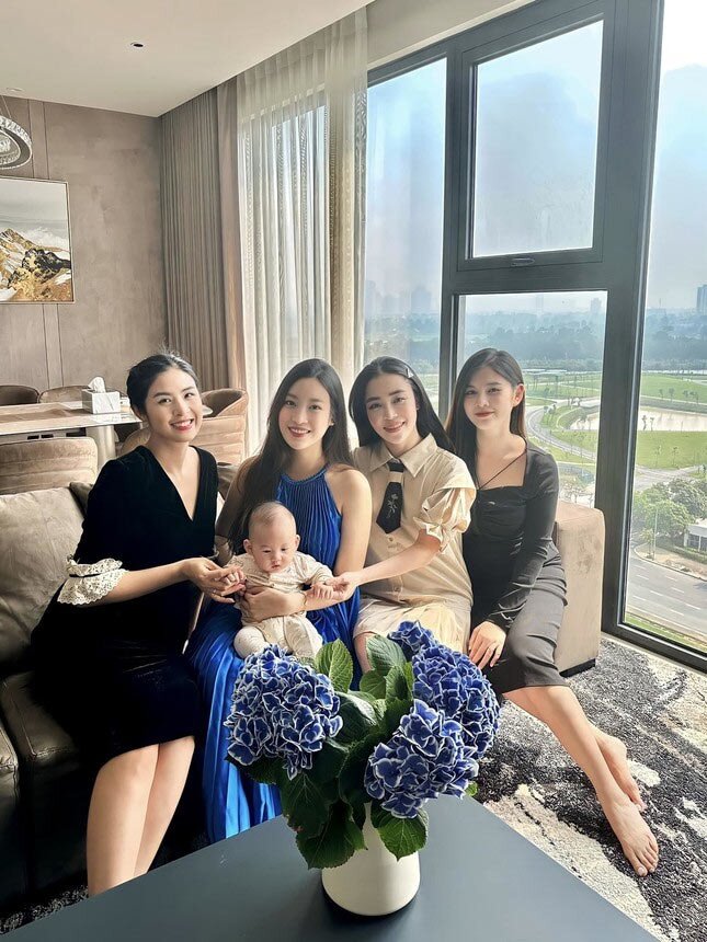 Sao Việt mặc lại đồ cũ khi bầu bí vẫn &#34;chặt chém&#34;: Bí kíp phối đồ đẹp miễn chê, tiết kiệm tiền triệu cho mẹ bầu sành điệu - 6