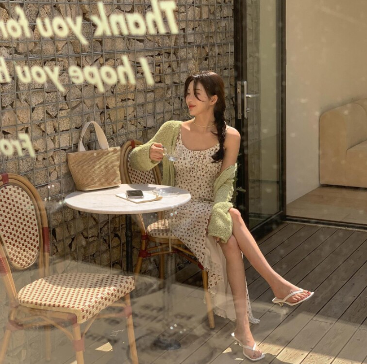 Tại sao không nên mặc váy ngắn với giày búp bê? 4 quy tắc kết hợp giày với váy đẹp miễn chê giúp chân dài miên man - 12