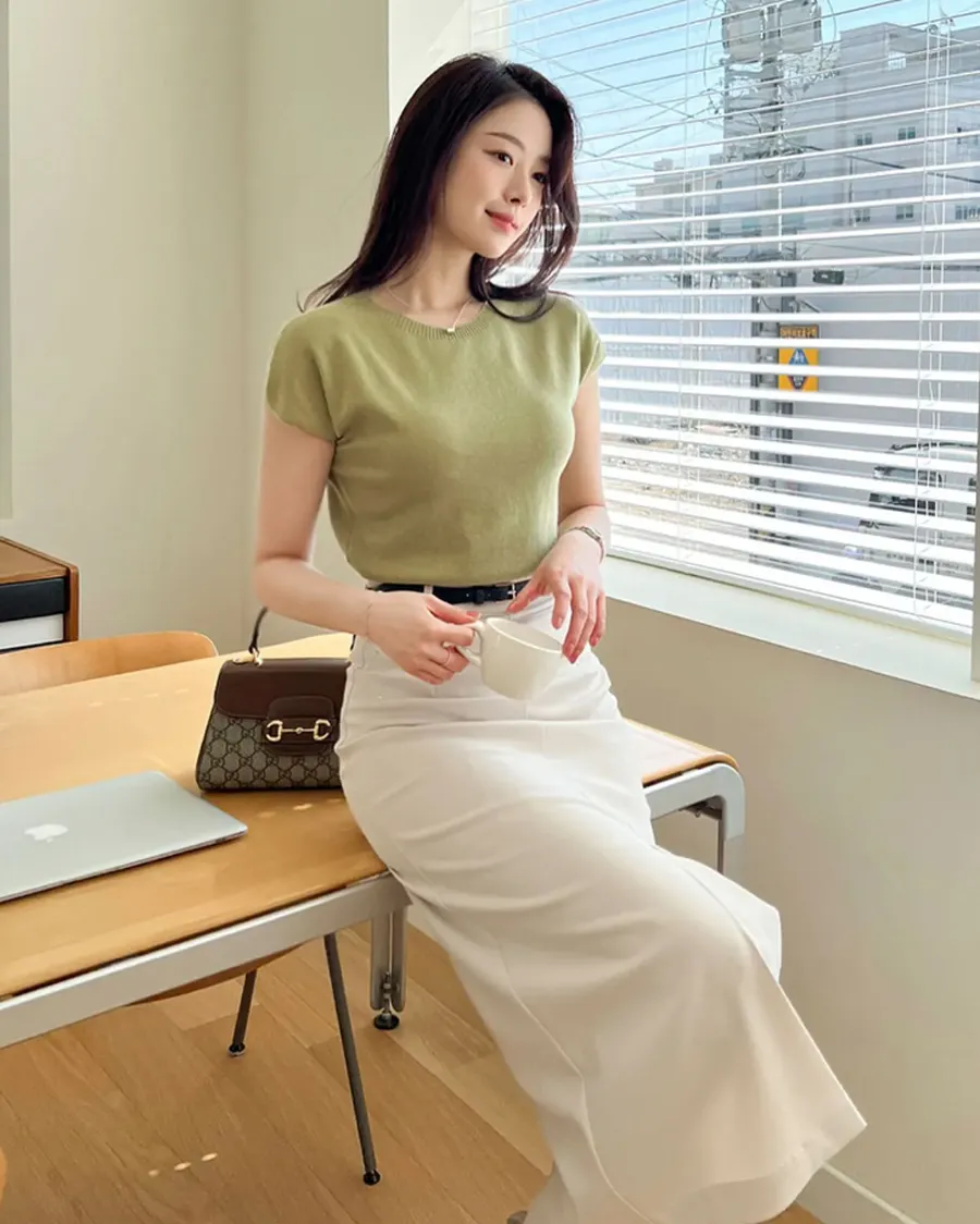 Tại sao người sành thời trang không mặc quần short với áo phông? Họ diện kiểu này trông cao cấp hơn hẳn - 7