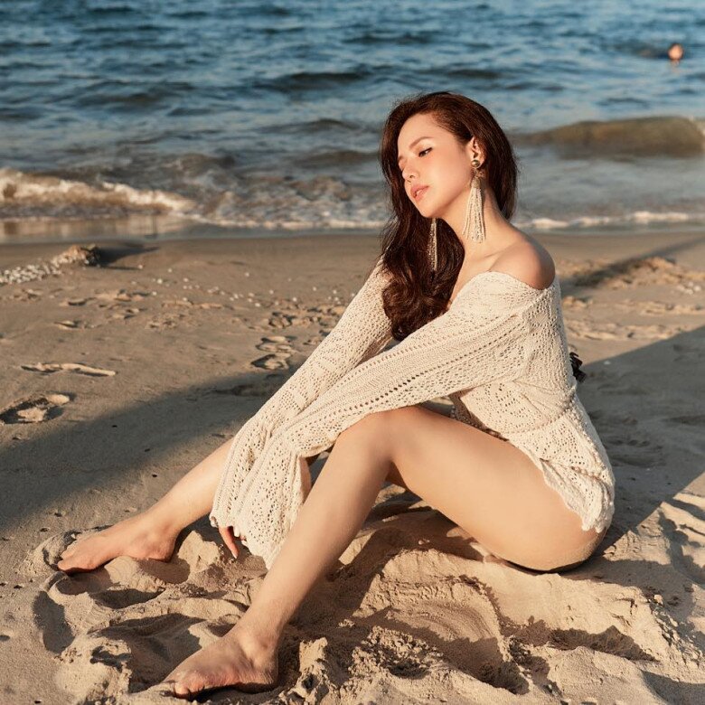 Đi biển không mặc bikini, &#34;dâu hào môn&#34; Phanh Lee lên đồ chứng minh khí chất chuẩn phu nhân hào môn - 5