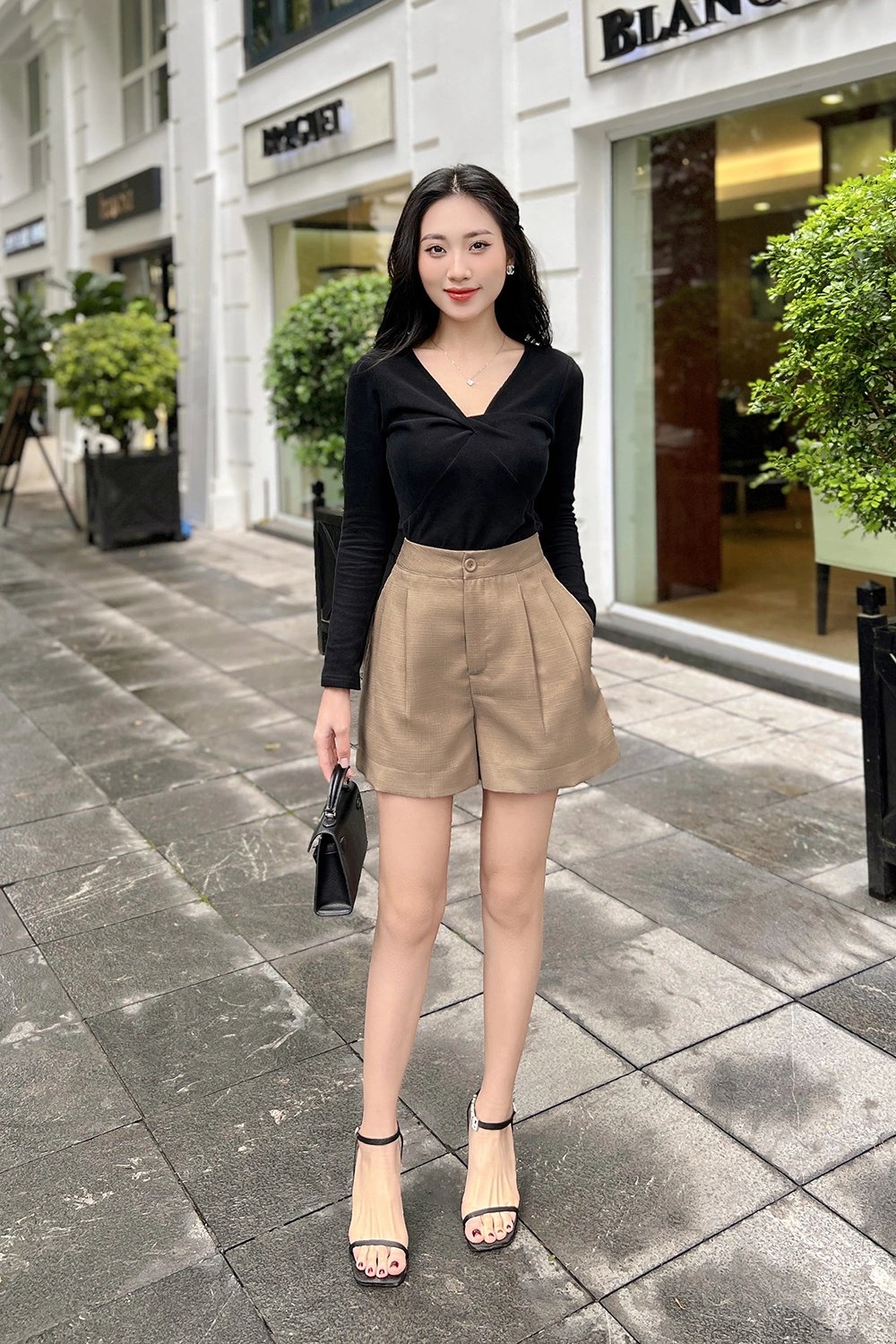 30+ mà còn mặc 3 kiểu quần short này thì coi chừng bị hội chị em chê "làm lố để trẻ", mặc vào thấy sai sai - 4