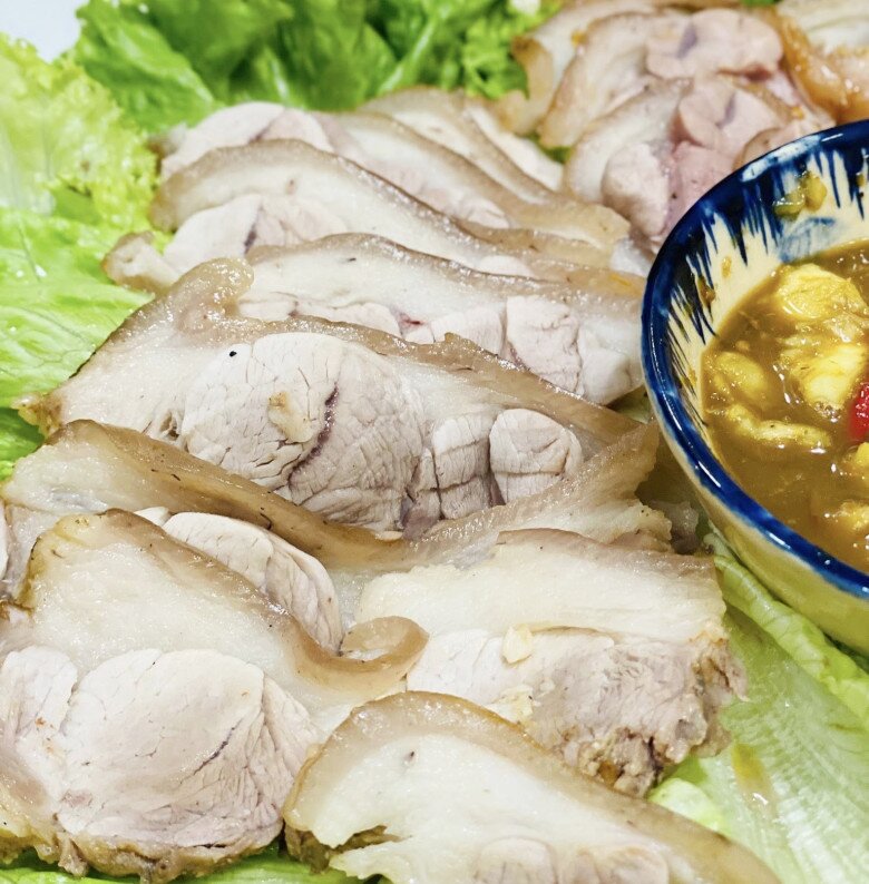 Chân giò không luộc nữa, đem hấp mắm nhĩ giữ độ ngọt tự nhiên, thơm nức mũi - 10