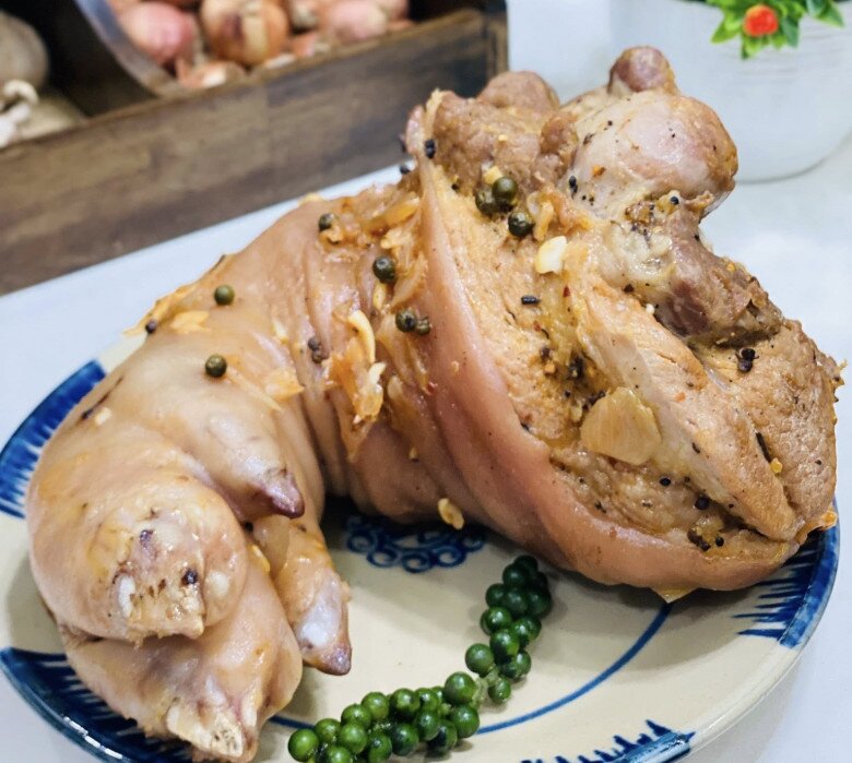 Chân giò không luộc nữa, đem hấp mắm nhĩ giữ độ ngọt tự nhiên, thơm nức mũi - 7