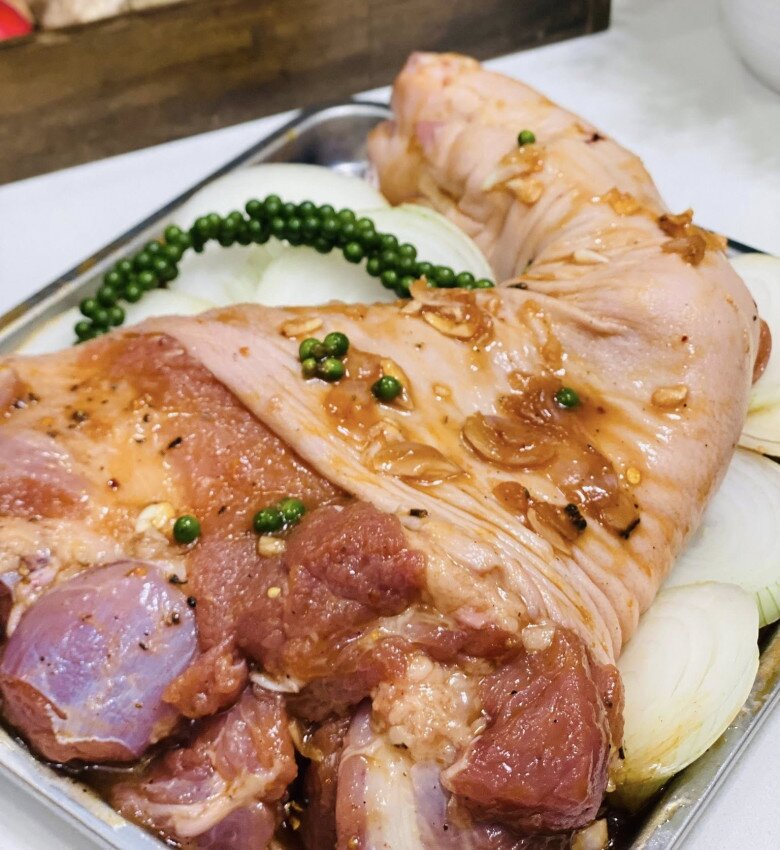 Chân giò không luộc nữa, đem hấp mắm nhĩ giữ độ ngọt tự nhiên, thơm nức mũi - 4