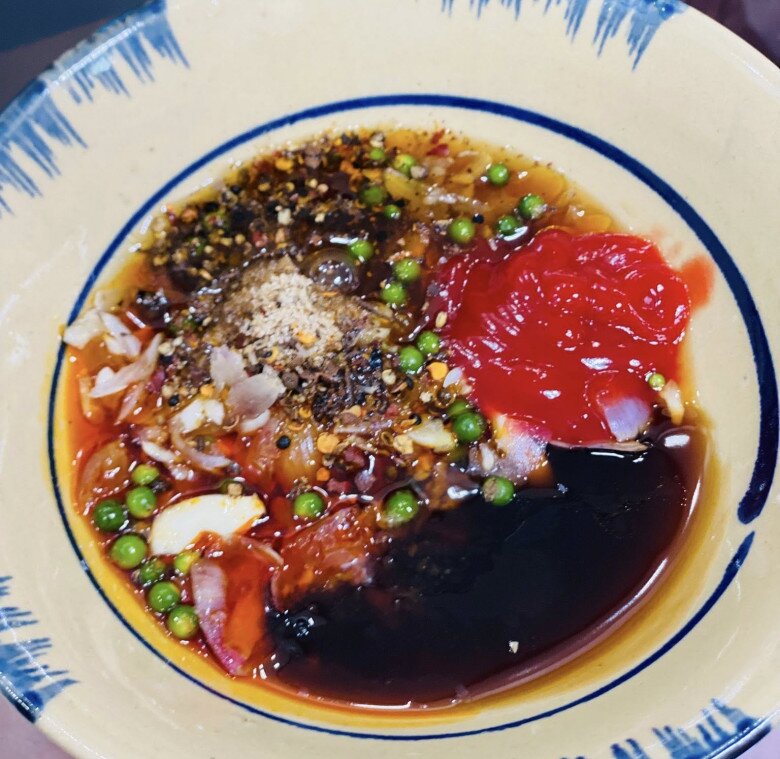 Chân giò không luộc nữa, đem hấp mắm nhĩ giữ độ ngọt tự nhiên, thơm nức mũi - 3