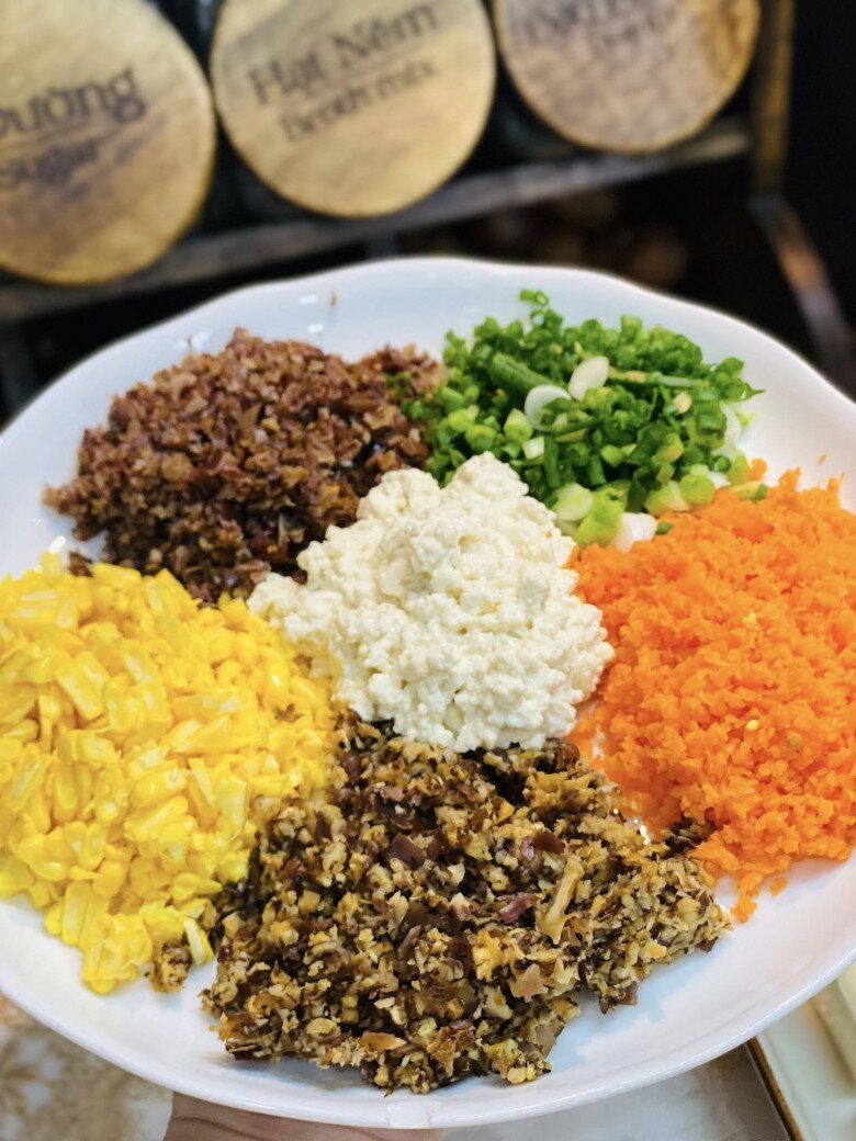 Đậu nhồi rau củ chiên tưởng nhạt nhẽo nhưng ngon hơn cả thịt, hết rồi vẫn thèm ăn nữa! - 4