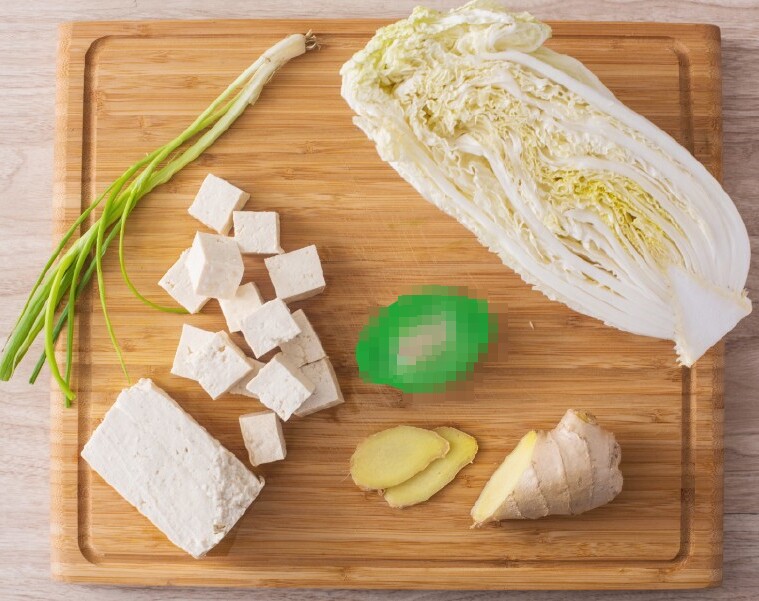 Là rau nhưng vitamin C cực cao, còn lớn hơn cả táo, đem nấu canh với đậu được món vừa ngon lại thanh mát, bổ dưỡng - 1