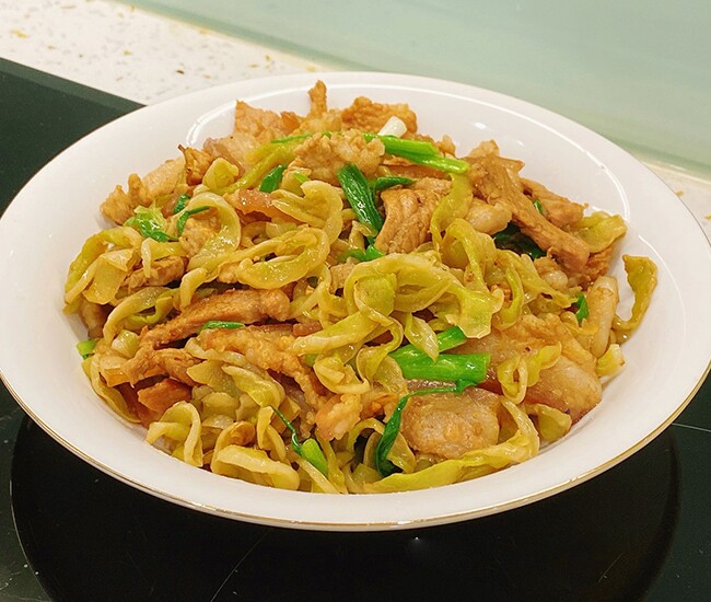 Loại quả trông teo tóp, chua chua mặn mặn lại là đặc sản Bắc Ninh, đem xào thịt ngon đỉnh chóp, ăn ba bát cơm vẫn thòm thèm - 1