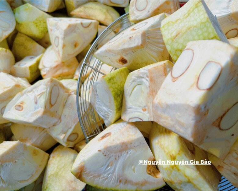 Loại quả xưa chẳng ai ngó ngàng giờ là đặc sản ít người bán, đem kho chay được món trôi cơm - 3