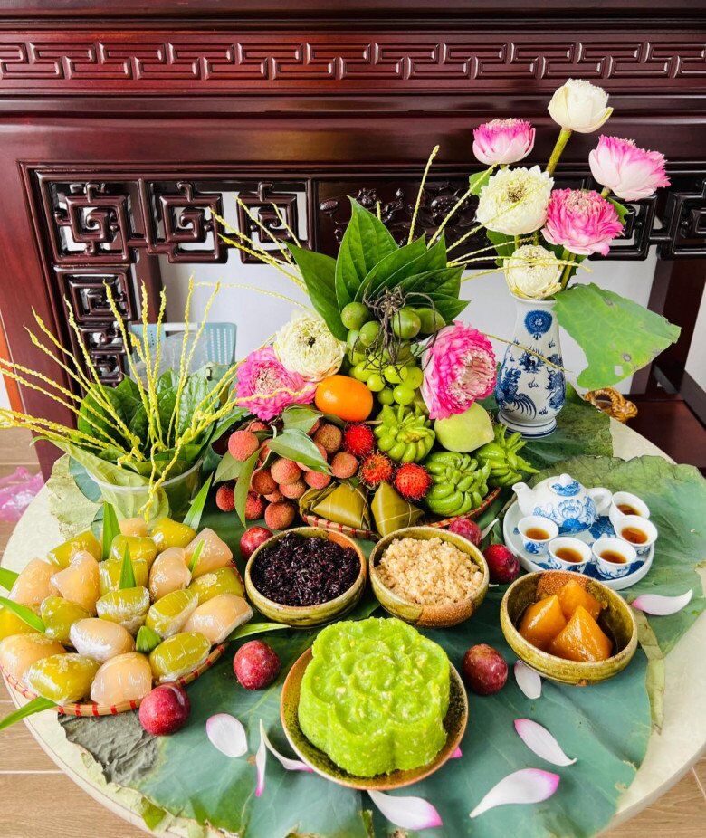 Tết Đoan Ngọ 2025: Gợi ý những mâm cỗ cúng &#34;giết sâu bọ&#34; đầy đủ, đẹp mắt và ý nghĩa nhất - 2