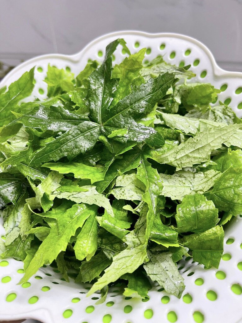 Thịt bò nấu canh với loại rau mọc hoang này được món vừa lạ mà ngon, ai cũng xuýt xoa đòi ăn nữa - 4