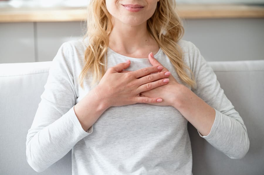 Phụ nữ không cần gây ấn tượng với ai thường thể hiện 7 nét tính cách độc đáo này - 2