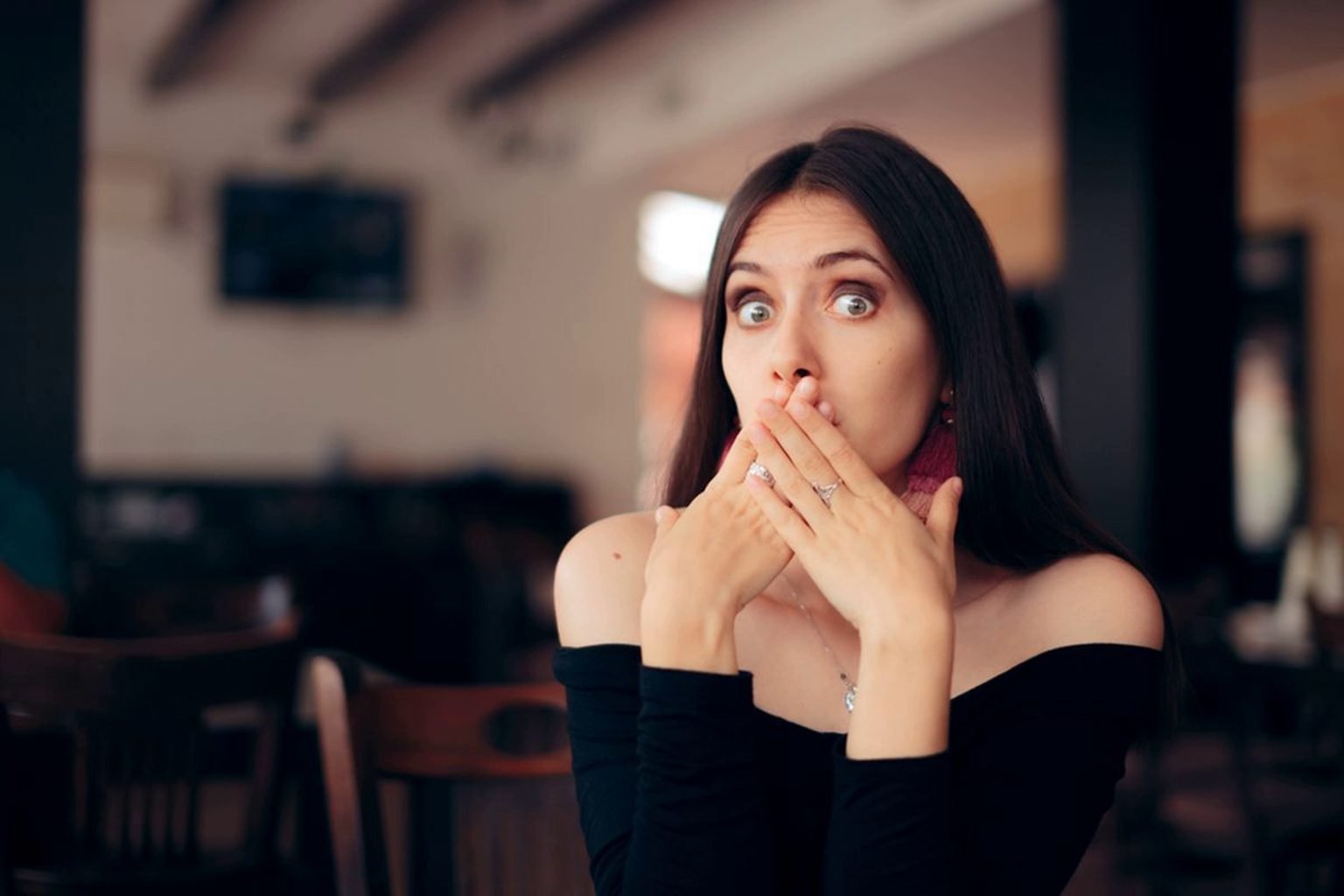 7 chủ đề người có trí tuệ cảm xúc cao không nói, bạn thì sao? - 1