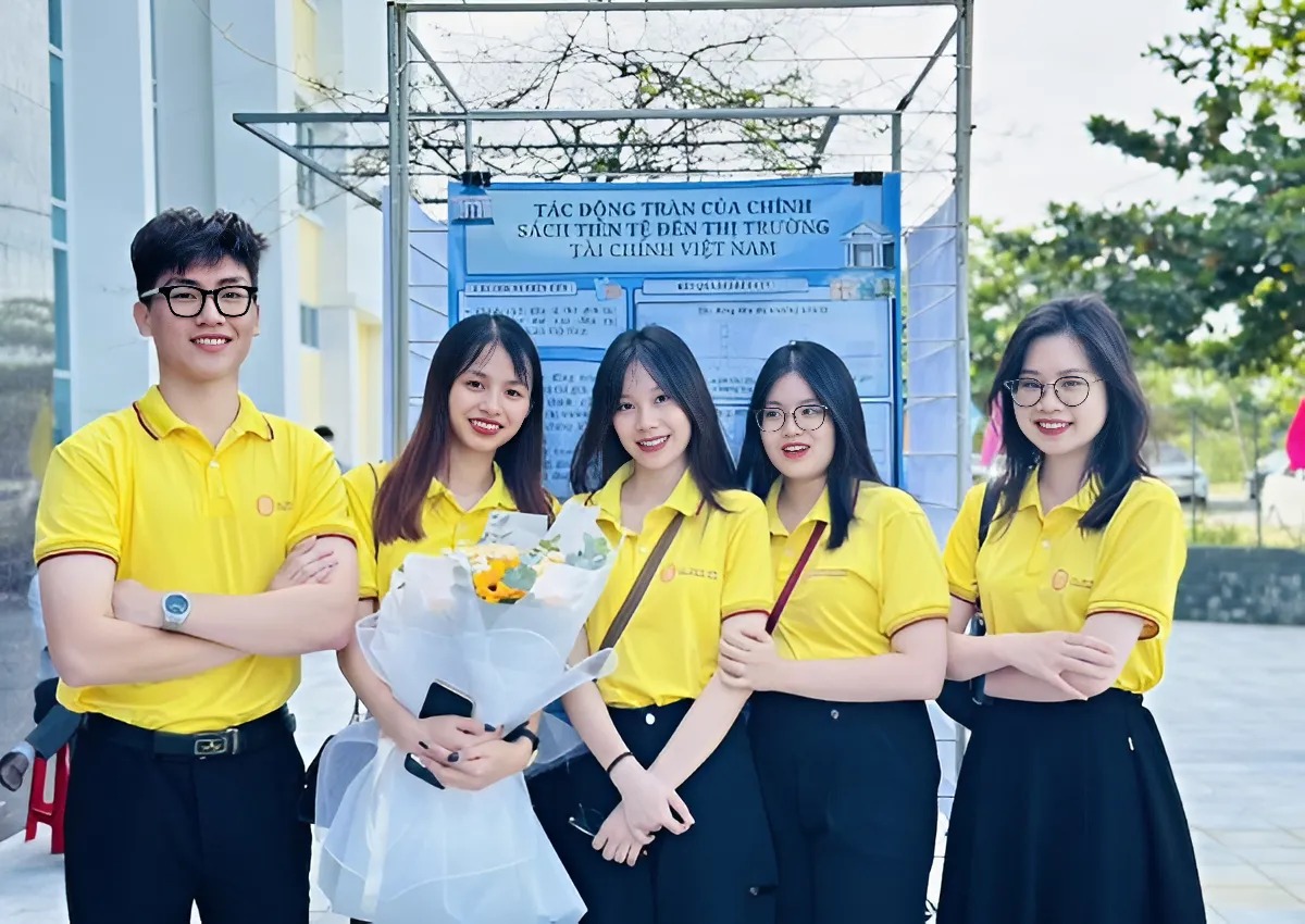 6 trường Đại học đào tạo ngành Kinh tế chất lượng ở Hà Nội, điểm chuẩn thuộc top đầu, tốt nghiệp có việc làm ngay - 6