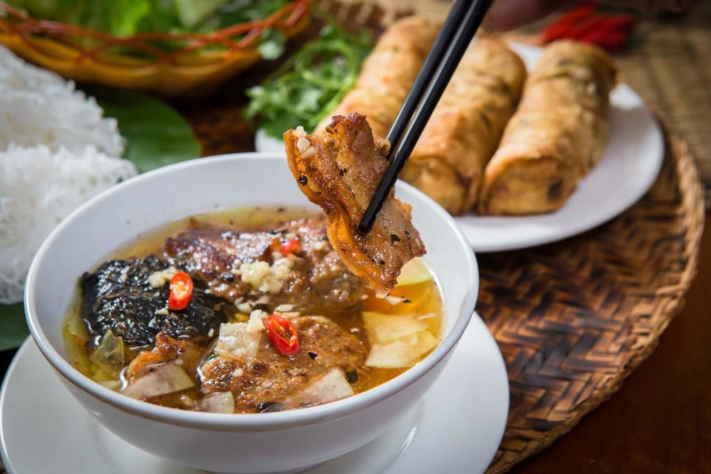 5 món bún xua tan nắng nóng mùa hè Hà Nội, toàn đặc sản có từ lâu đời, càng ăn vỉa hè càng ngon - 3