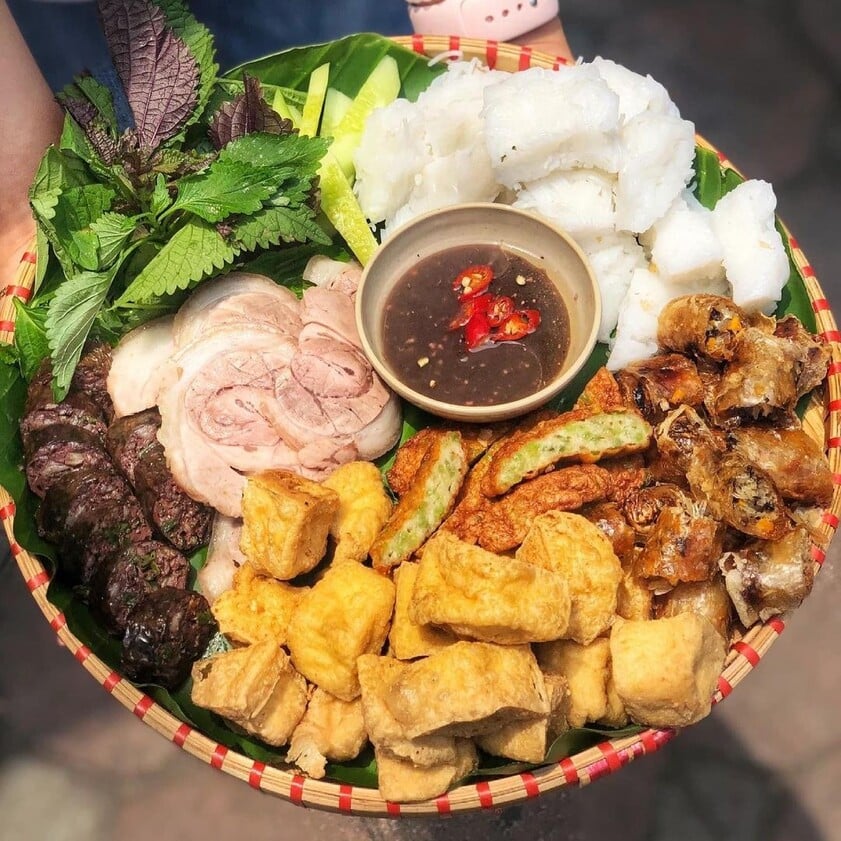 5 món bún xua tan nắng nóng mùa hè Hà Nội, toàn đặc sản có từ lâu đời, càng ăn vỉa hè càng ngon - 2
