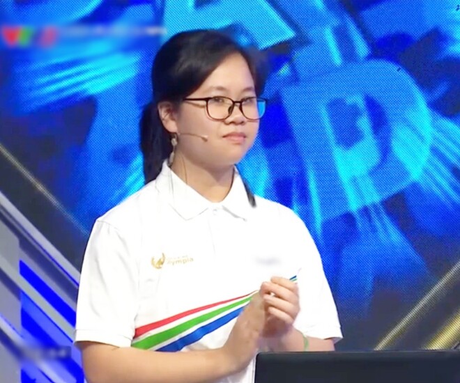 Gặp nữ sinh vừa thắng 3 đối thủ mạnh tại Olympia, quyết tâm đem điểm cầu đầu tiên về trường chuyên ở Quảng Trị - 1