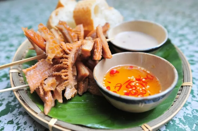 Hàng phá lấu đắt nhất Sài Gòn, 30 năm giữ hương vị nước hầm đặc biệt, khách xếp hàng chờ mua giá 600.000 đồng/kg - 4