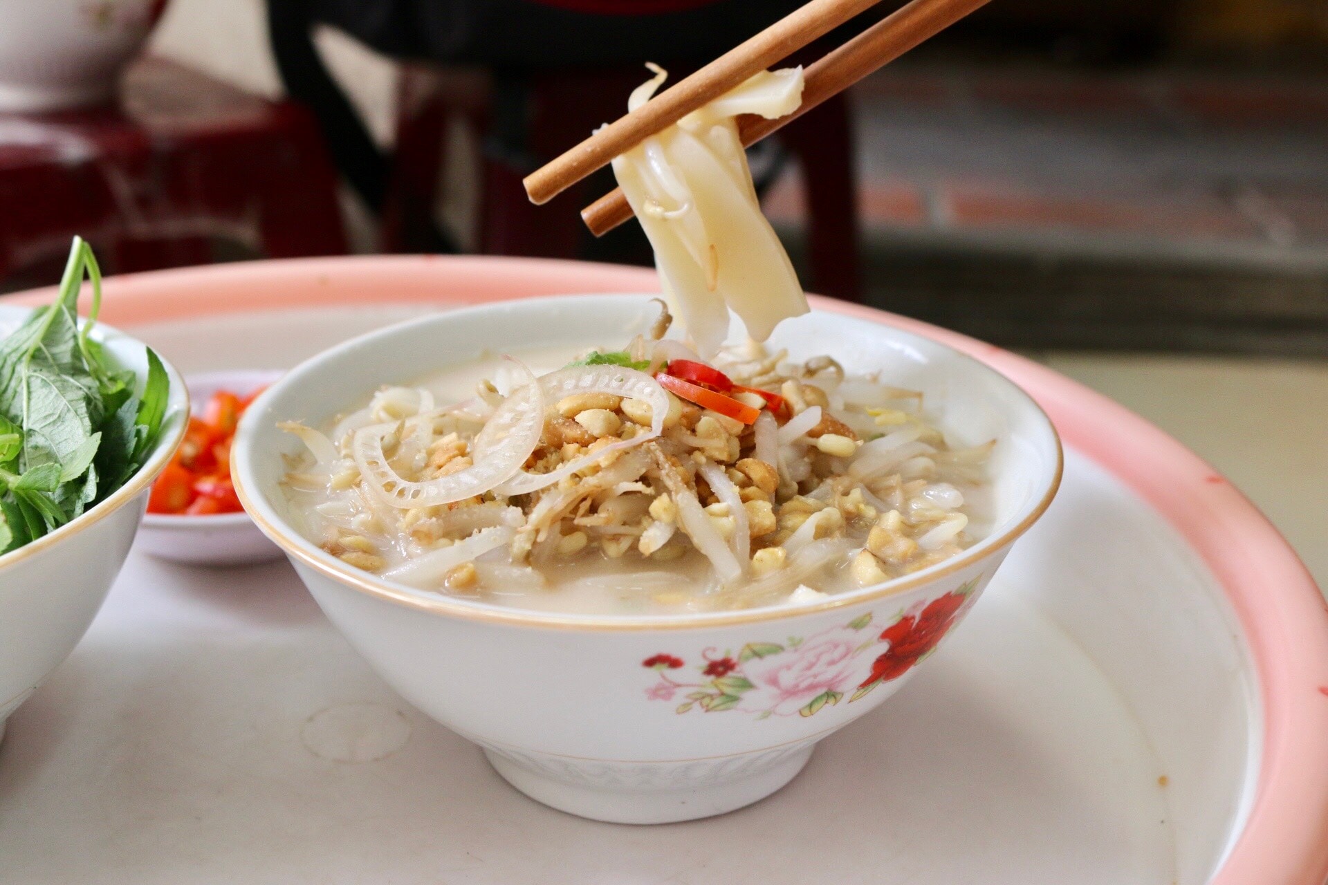 5 đặc sản Hà Nội chỉ chờ hè đến là lên ngôi, có món kết hợp chẳng liên quan nhưng vị cực cuốn, cầm 50.000 đồng ăn thả ga - 3
