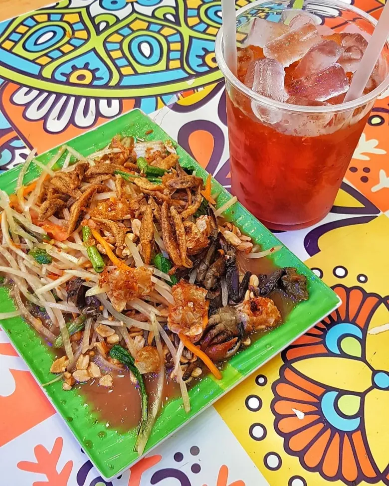 5 lựa chọn cho “tín đồ” món gỏi ở Sài Gòn, giữ công thức khô bò bí truyền, đu đủ bào tới đâu bán tới đó - 5
