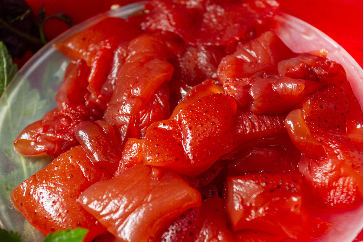 Món sashimi Hải Phòng giá chỉ từ 25 nghìn có gì mà thu hút thực khách, ai không biết ăn sẽ thấy &#34;vô vị&#34;? - 1