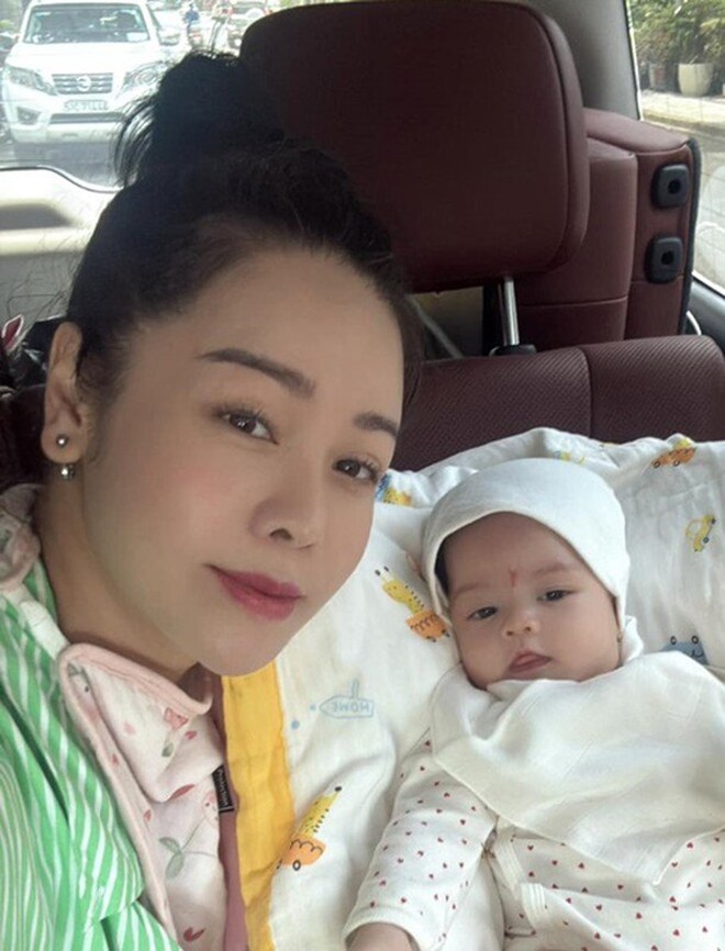Cùng sinh năm 1985: Nhật Kim Anh nói &#34;cắt buồng trứng&#34; sau khi sinh lần 2, Ngân Khánh mong con sau 10 năm cưới - 7