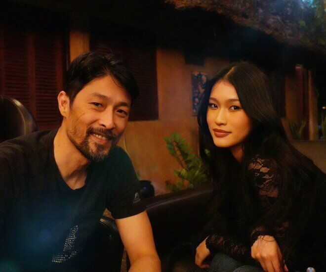 Cùng 51 tuổi: Johnny Trí Nguyễn vẫn cô đơn, có con gái xinh như hoa hậu, Thái Hòa sống bình dị bên vợ trẻ - 10